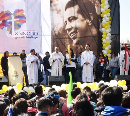 30 mil jóvenes peregrinaron al Santuario del Padre Alberto Hurtado