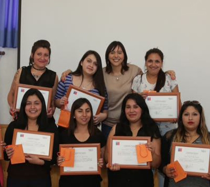 Fundación Emplea y Fosis combaten la cesantía juvenil