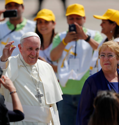 Bachelet agradece al Papa Francisco visita a Chile y destaca mensaje de “unidad y solidaridad”