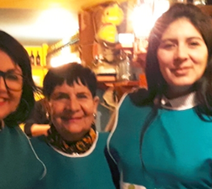 Con alegría, música y mucha fraternidad usuarios del Hogar de Cristo festejaron en la Cena Pan y Pebre