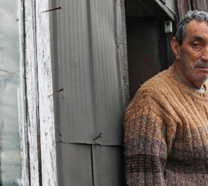 La dura vida de un ex pescador que hoy más que nunca necesita contención