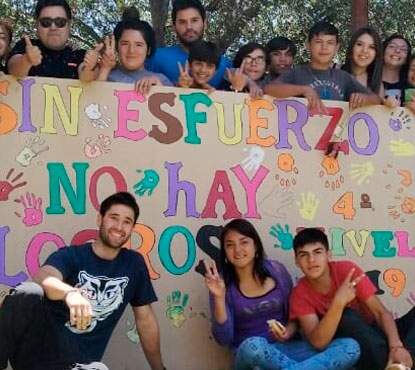 Gracias al Late Show de San Francisco: Alumnos en cuarentena siguen vinculados a la escuela