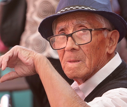 Envejecer con dignidad y calidad de vida: una meta humana irrenunciable
