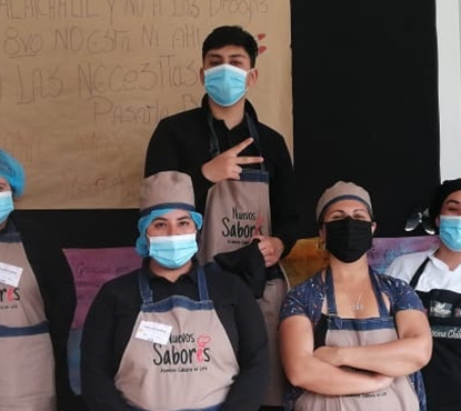 Foodtruck de la solidaridad: Alumnos de escuela de reingreso alimentan a su comunidad