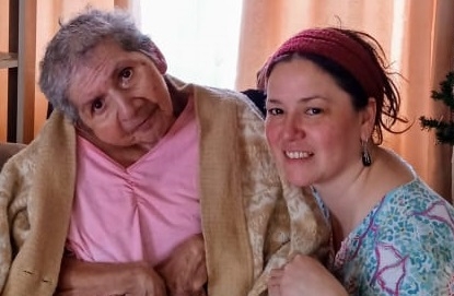 Trabajadoras incansables: La silenciosa lucha de las cuidadoras de personas dependientes