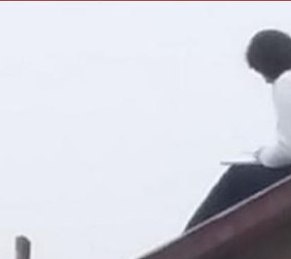 “Que una alumna deba subir al techo para su clase no puede ser sólo una anécdota en un noticiario”