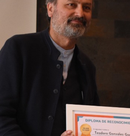 Teodoro: “Prefiero que ella coma antes que yo”
