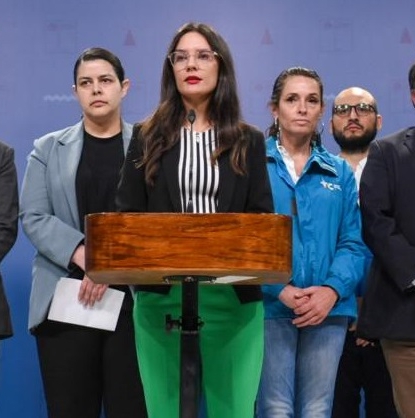 Ministra Vallejo se reúne con organizaciones de la sociedad civil