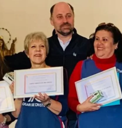 Renueva y Quiéreme: Asumen Residencias de Adultos Mayores