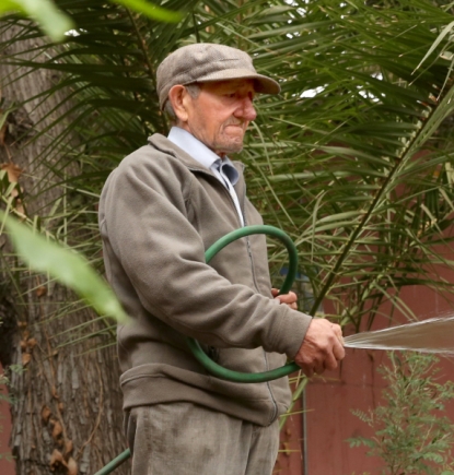 Hasta siempre, Geofir: Jardinero de mil historias