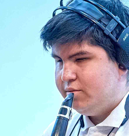 Bernabé Catalán: El virtuoso clarinetista que eleva el espíritu